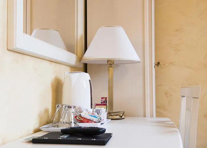 Domus Trevi Oda ve Kahvaltı 4*