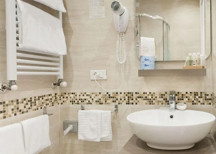 Domus Trevi 4*
