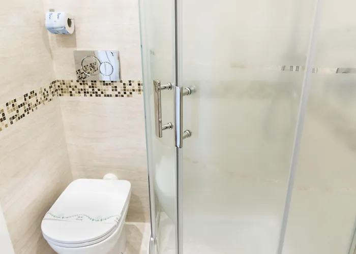 Oda ve Kahvaltı Domus Trevi 4*